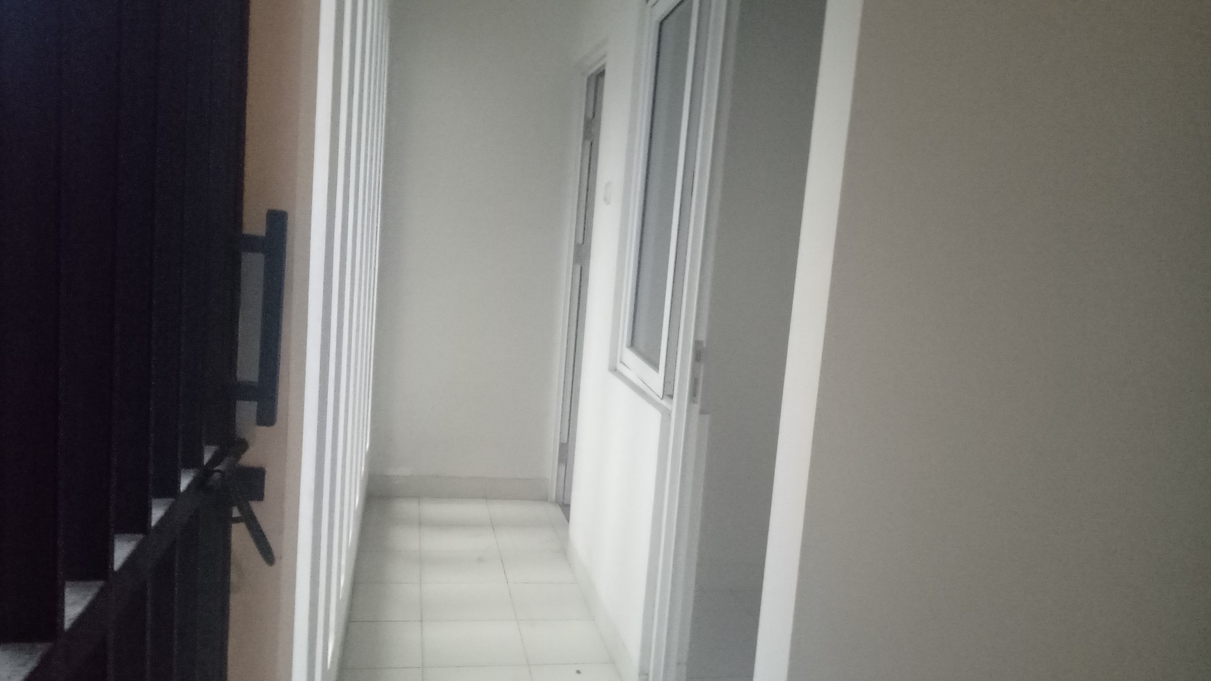 Dijual rumah  2 lantai Rumah di boulevard di Pesona Westcovina Kota Wisata Cibubur.