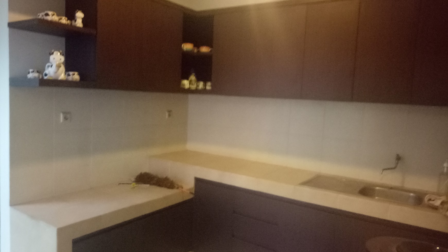 Dijual rumah  2 lantai Rumah di boulevard di Pesona Westcovina Kota Wisata Cibubur.