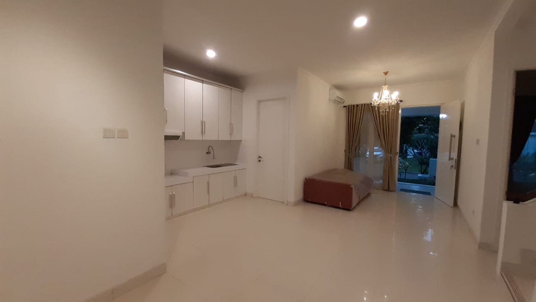 Rumah Siap Huni Dengan Halaman Luas @Discovery Cielo, Bintaro