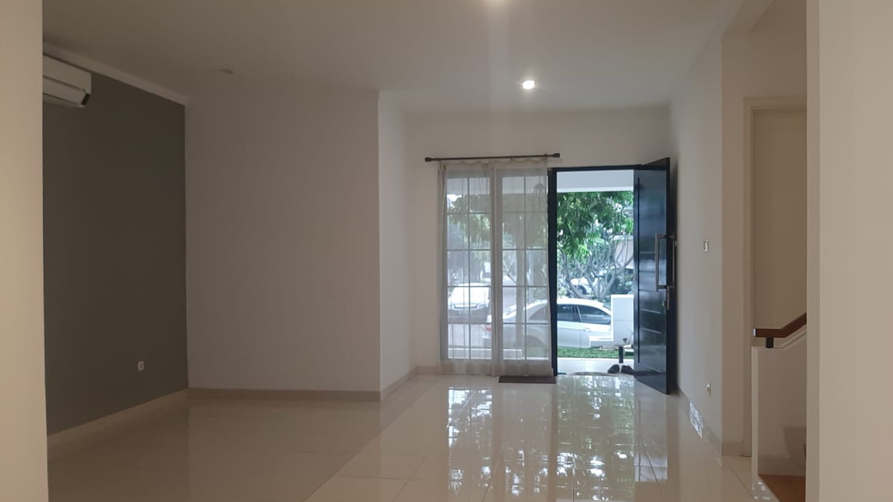 Rumah Siap Huni Dengan Halaman Luas @Discovery Cielo, Bintaro