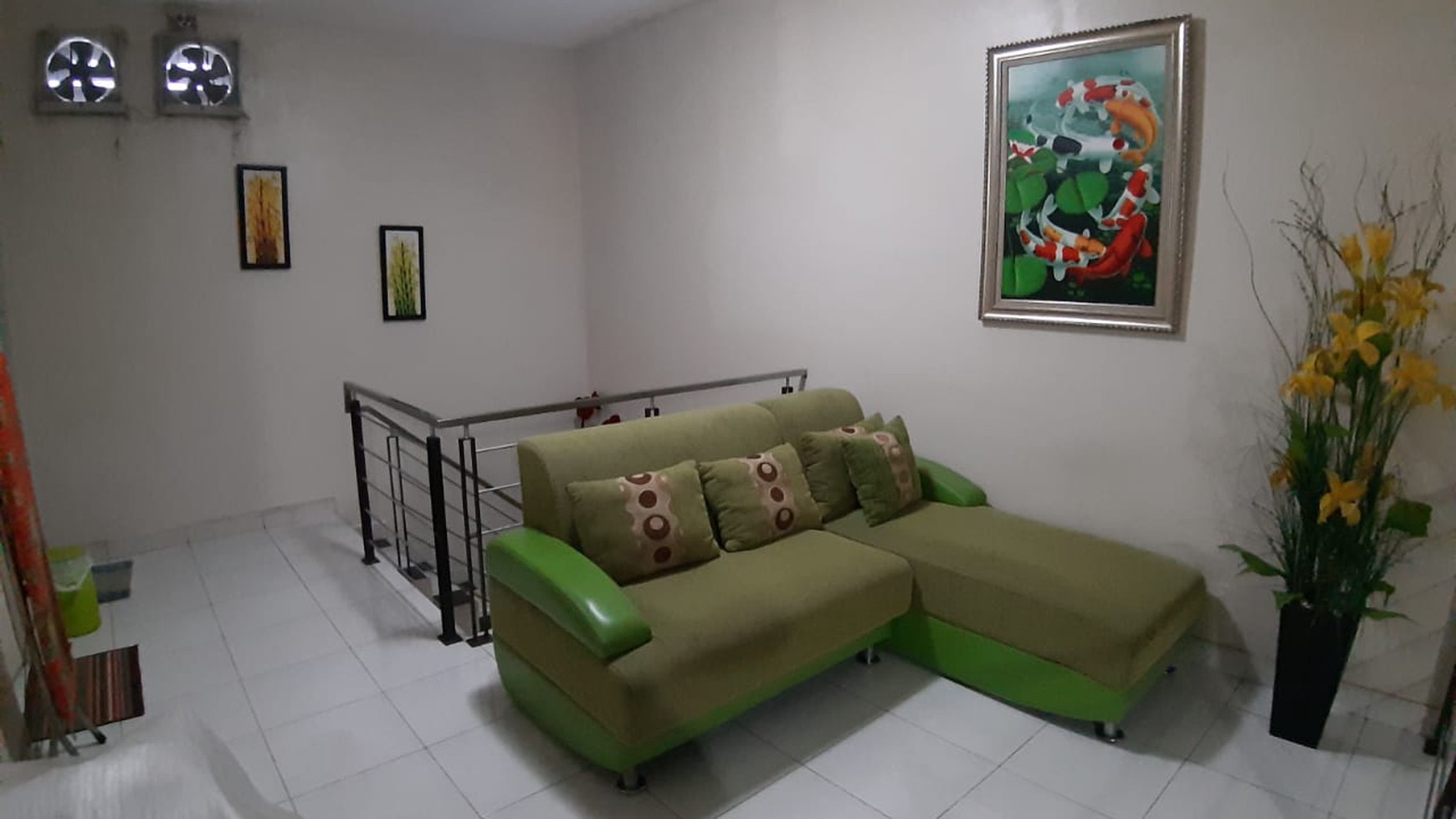 DiJual Rumah  2 lantai, Full Furnished,sudah renovasi, siap huni, cantik di Bukit Golf Tapos