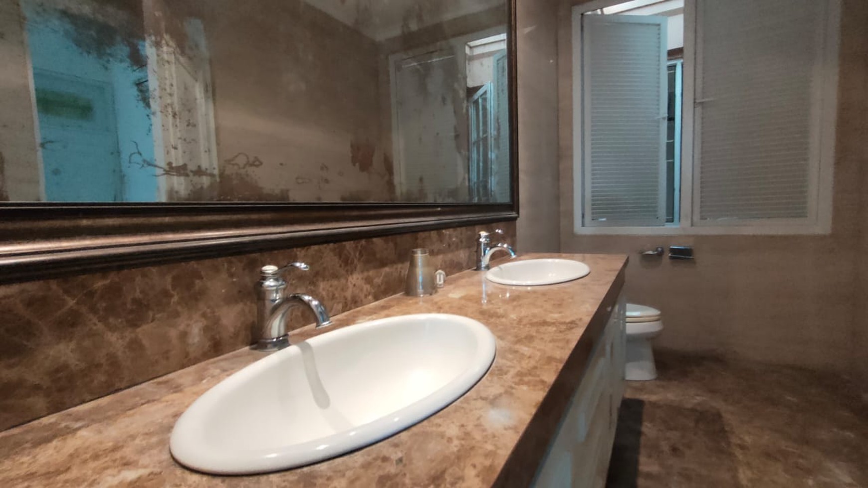 Rumah Lux siap huni di gedung pinang jakarta