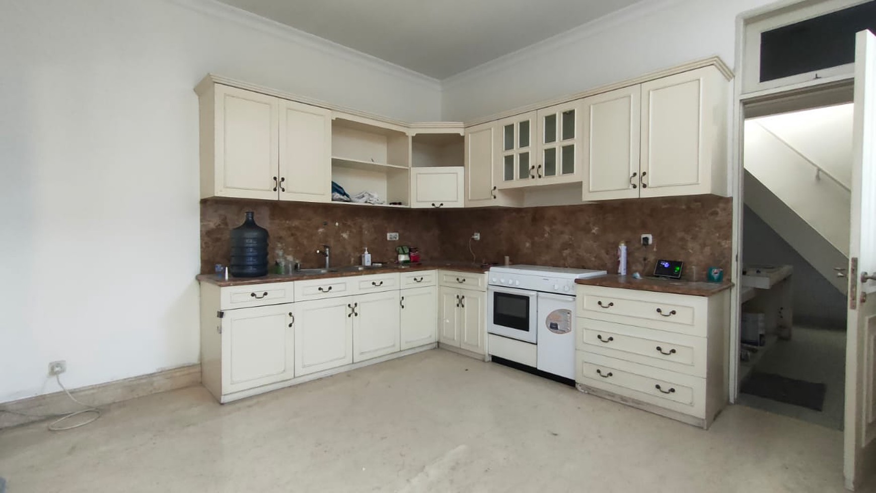 Rumah Lux siap huni di gedung pinang jakarta