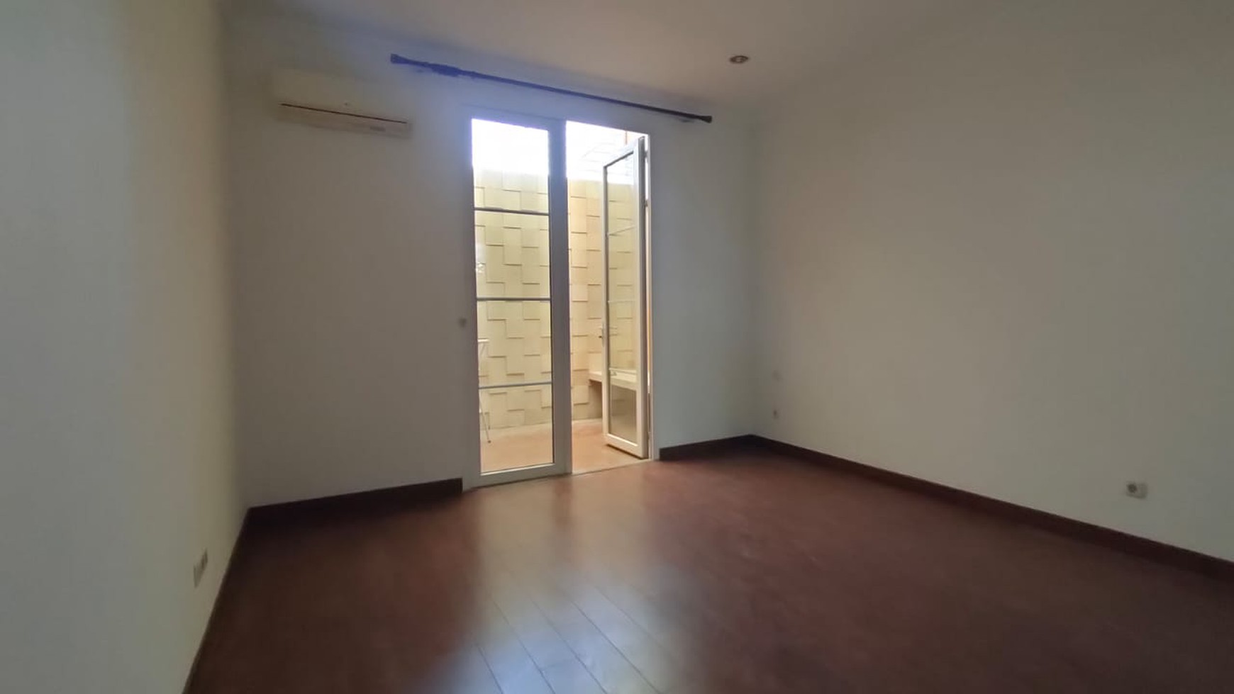 Rumah Lux siap huni di gedung pinang jakarta