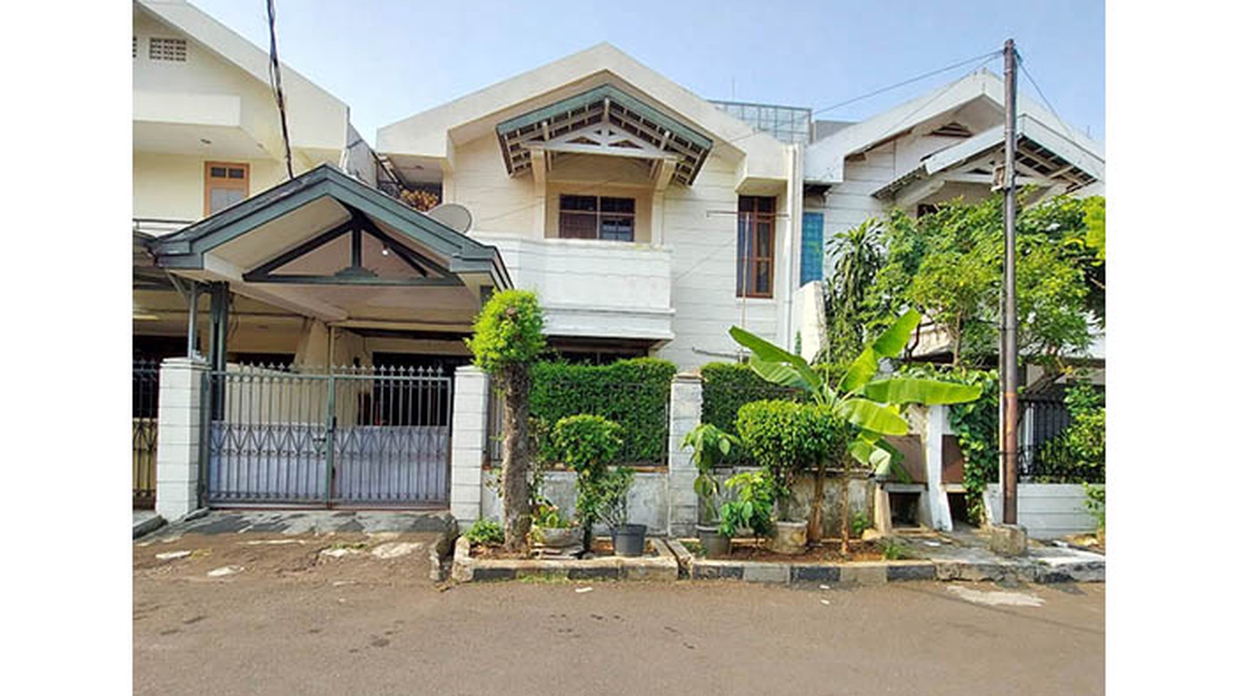 Rumah Janur Elok, Kelapa Gading Luas 153m2