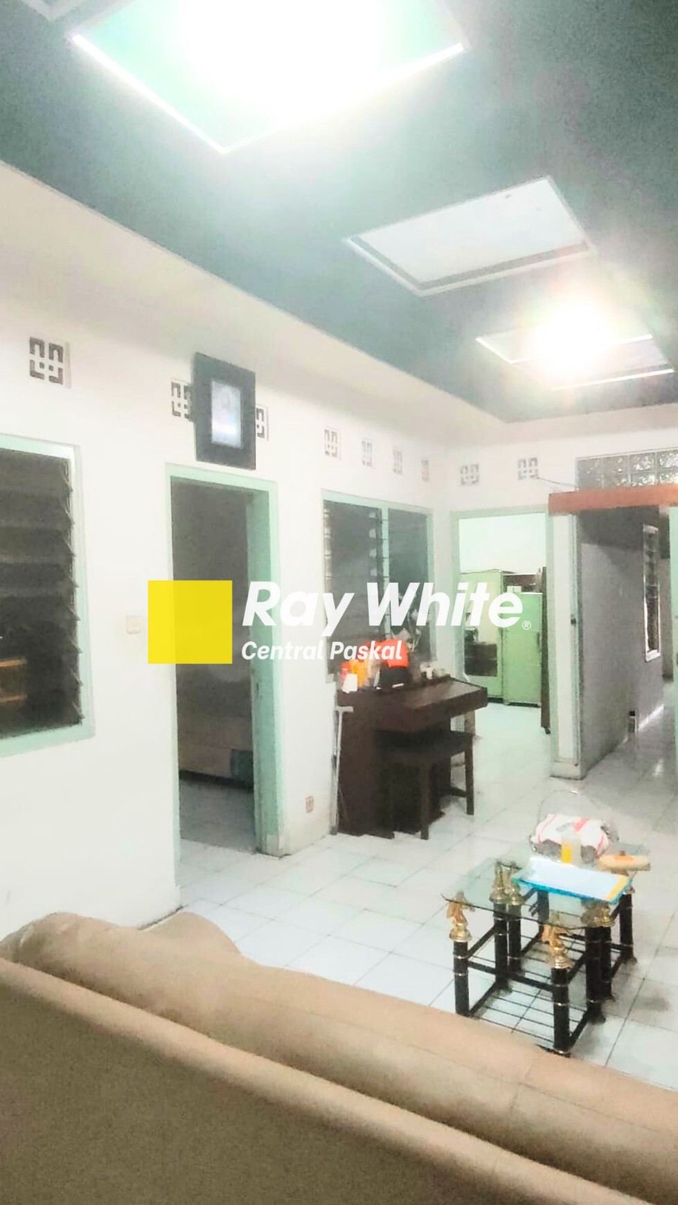 Dijual Rumah Strategis Di Sayap Riau Bandung