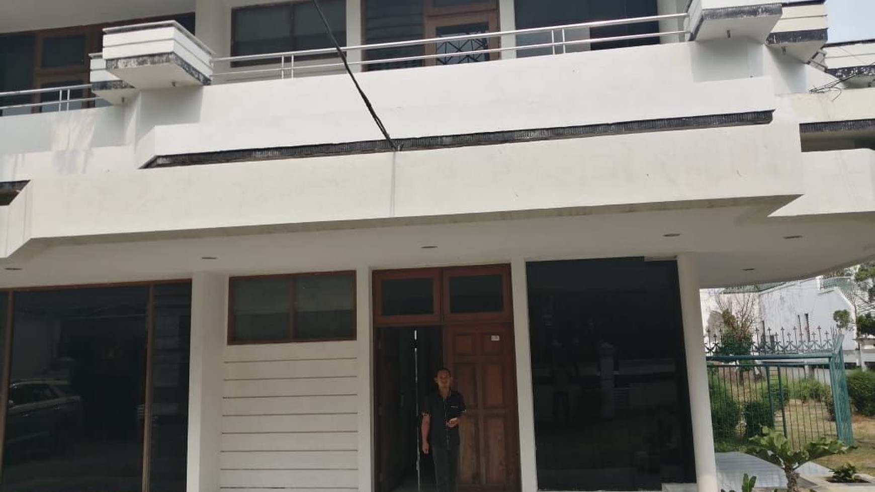 Rumah Raya Darmo Permai Siap Huni 2 Lantai