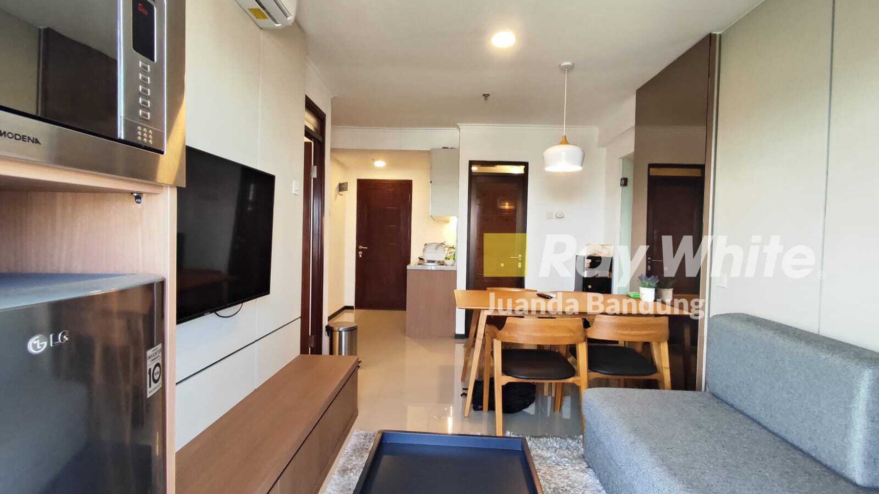 The Best ! Apartement Gabung 2 kamar Gateway Pasteur Dengan Interior Design Baru dan View Gunung 