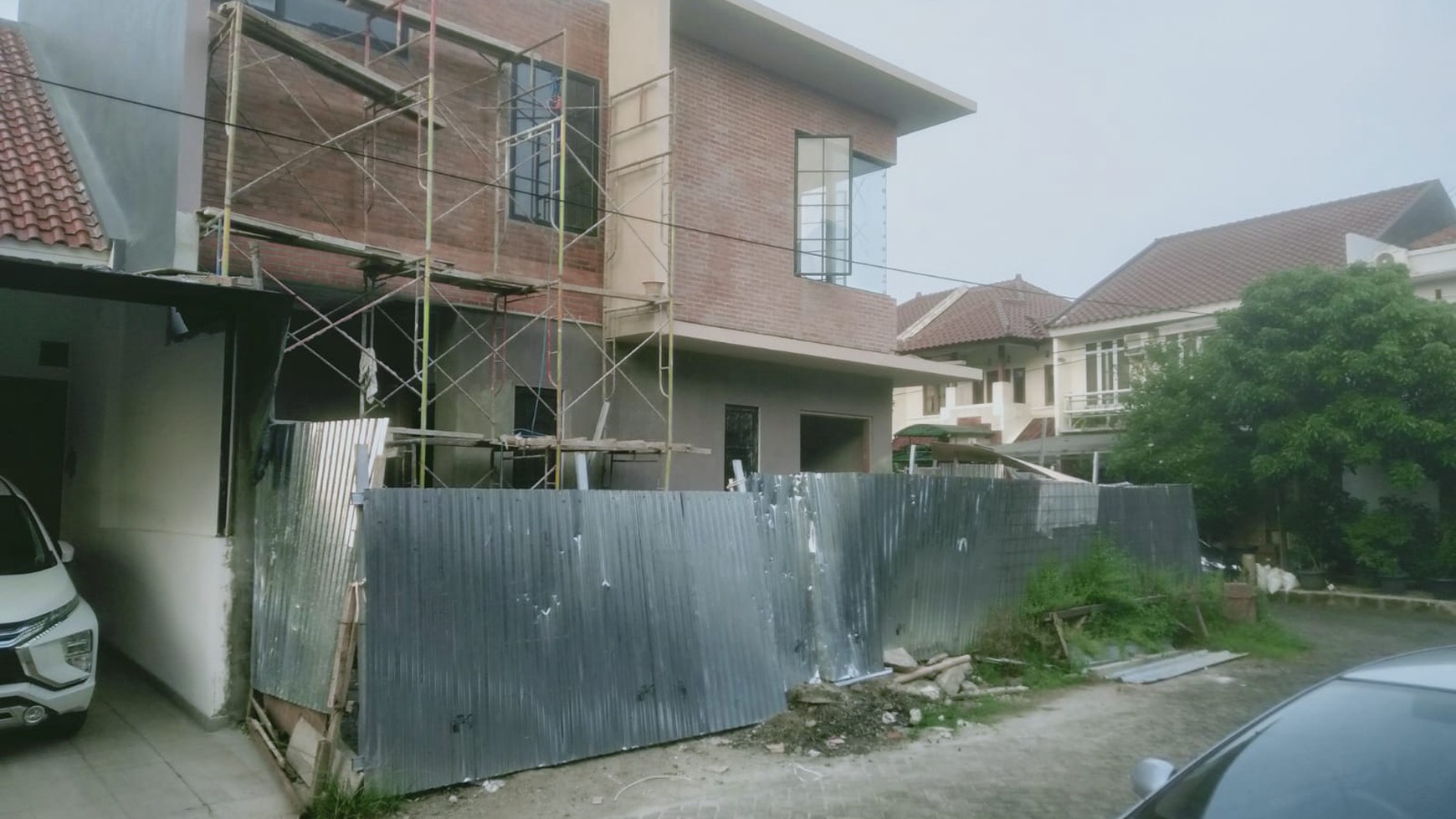 Rumah Bagus Di Cluster Kampung Ubud, Bali View Ciputat, Tangerang Selatan