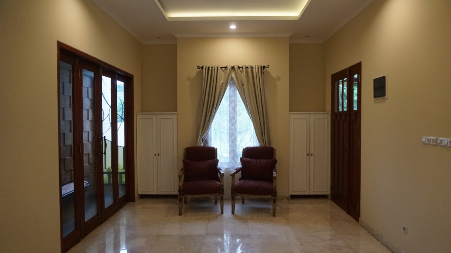 Dijual Rumah di Villa Cinere Mas Depok 