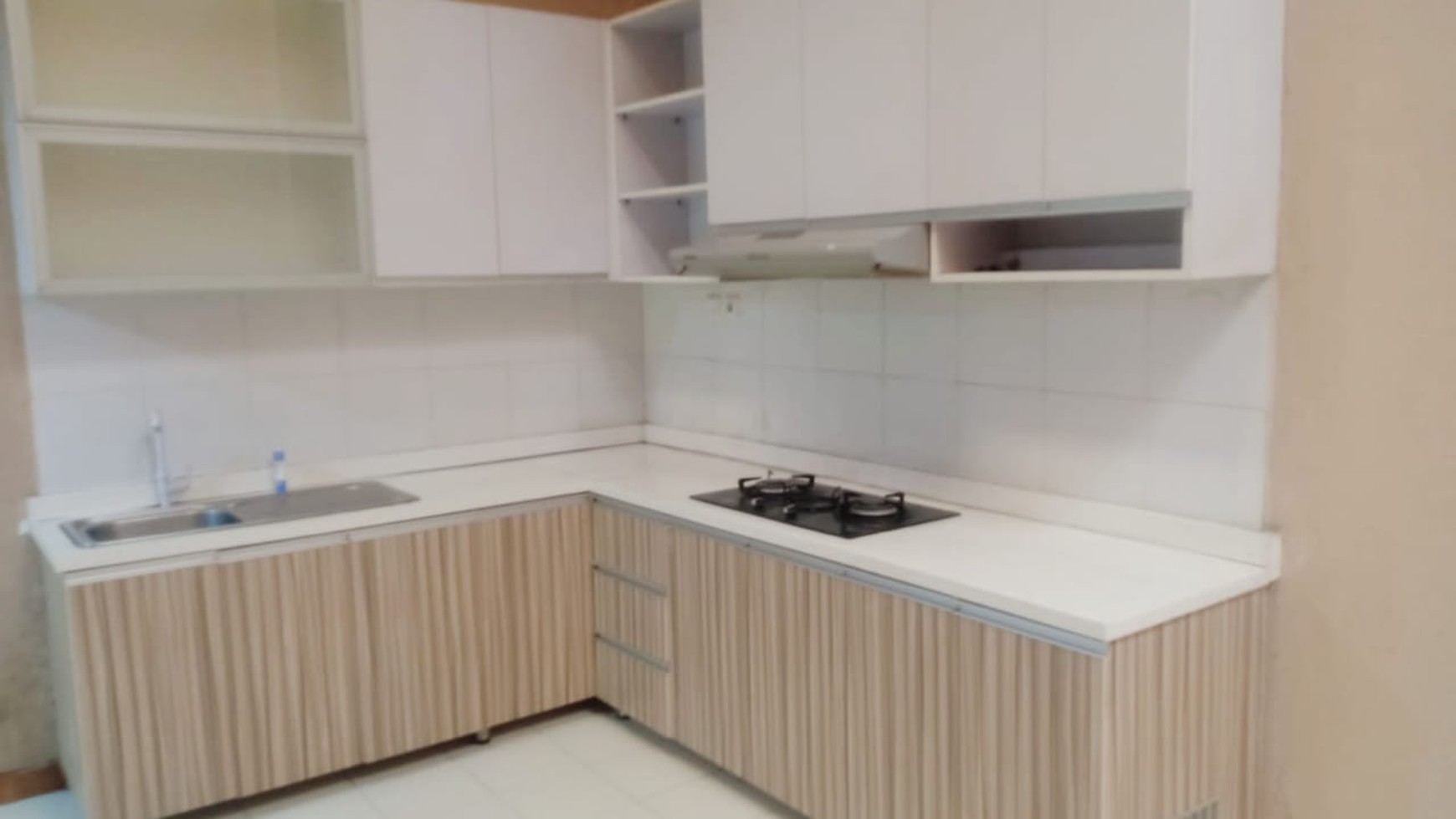 Rumah Bagus DI Raffles Hills, Cibubur Jawa Barat