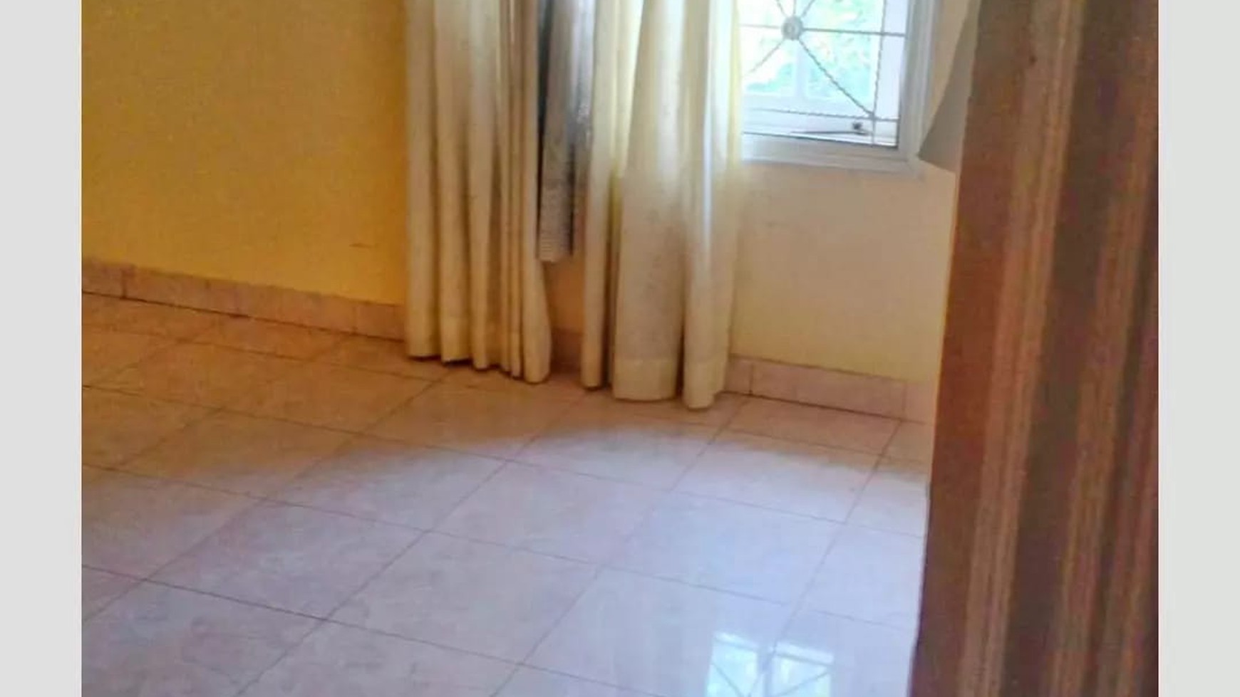 Rumah Bagus DI Raffles Hills, Cibubur Jawa Barat