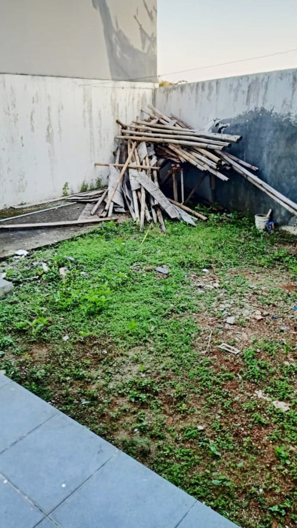 Rumah Bagus Di Alida Hoeve Ciputat Tangerang Selatan