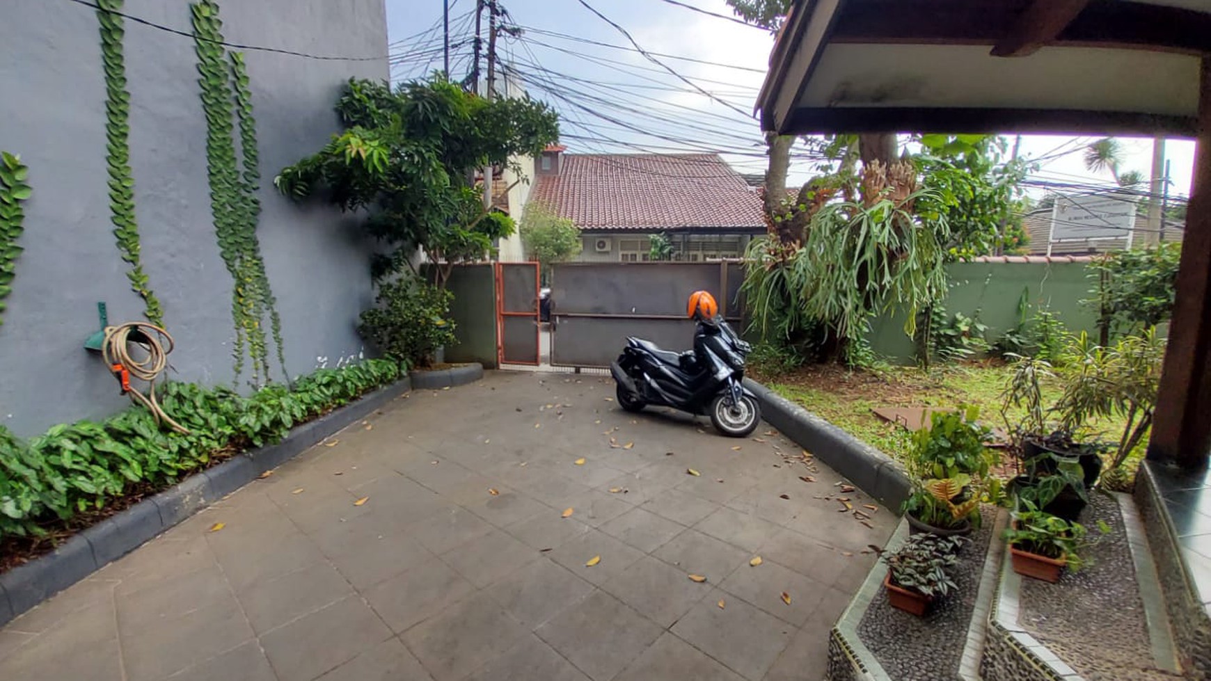 Rumah Kayu Full Jati @ Jati Padang , Jakarta Selatan