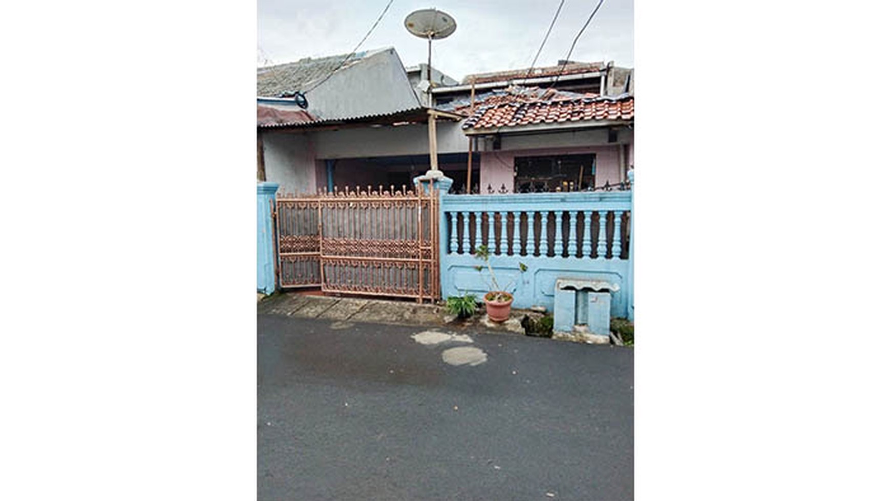 Rumah Akasia, Cengkareng Timur, Luas 6x15m2