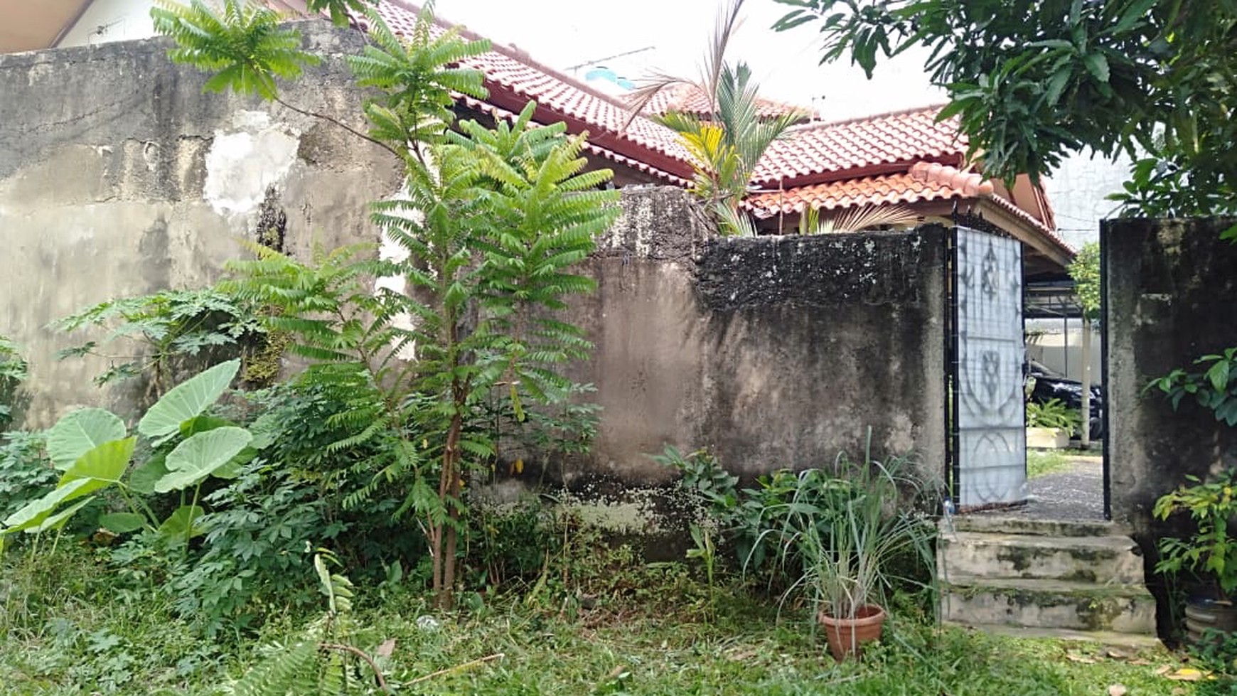 Rumah di Duren Tiga