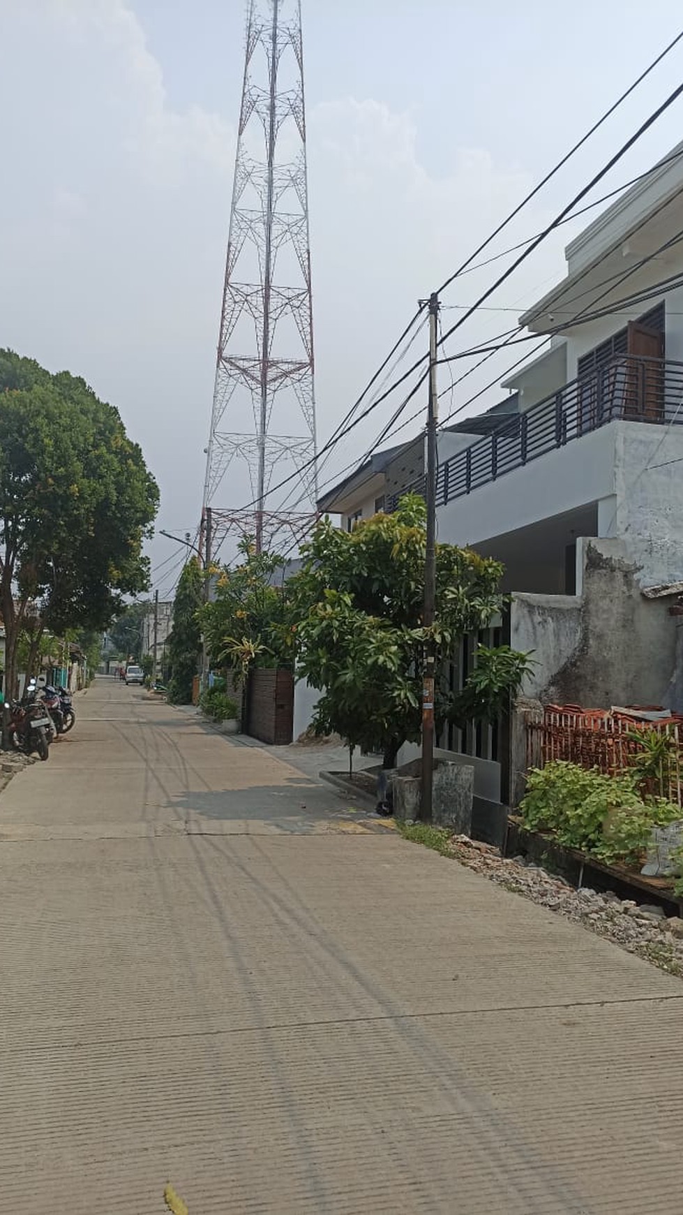 dijual Rumah Komplek Migas Joglo 