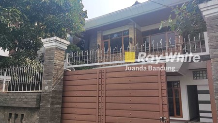 Langka Rumah 2 Lantai Holis Regency, Sumber Sari Bandung, Bagus!