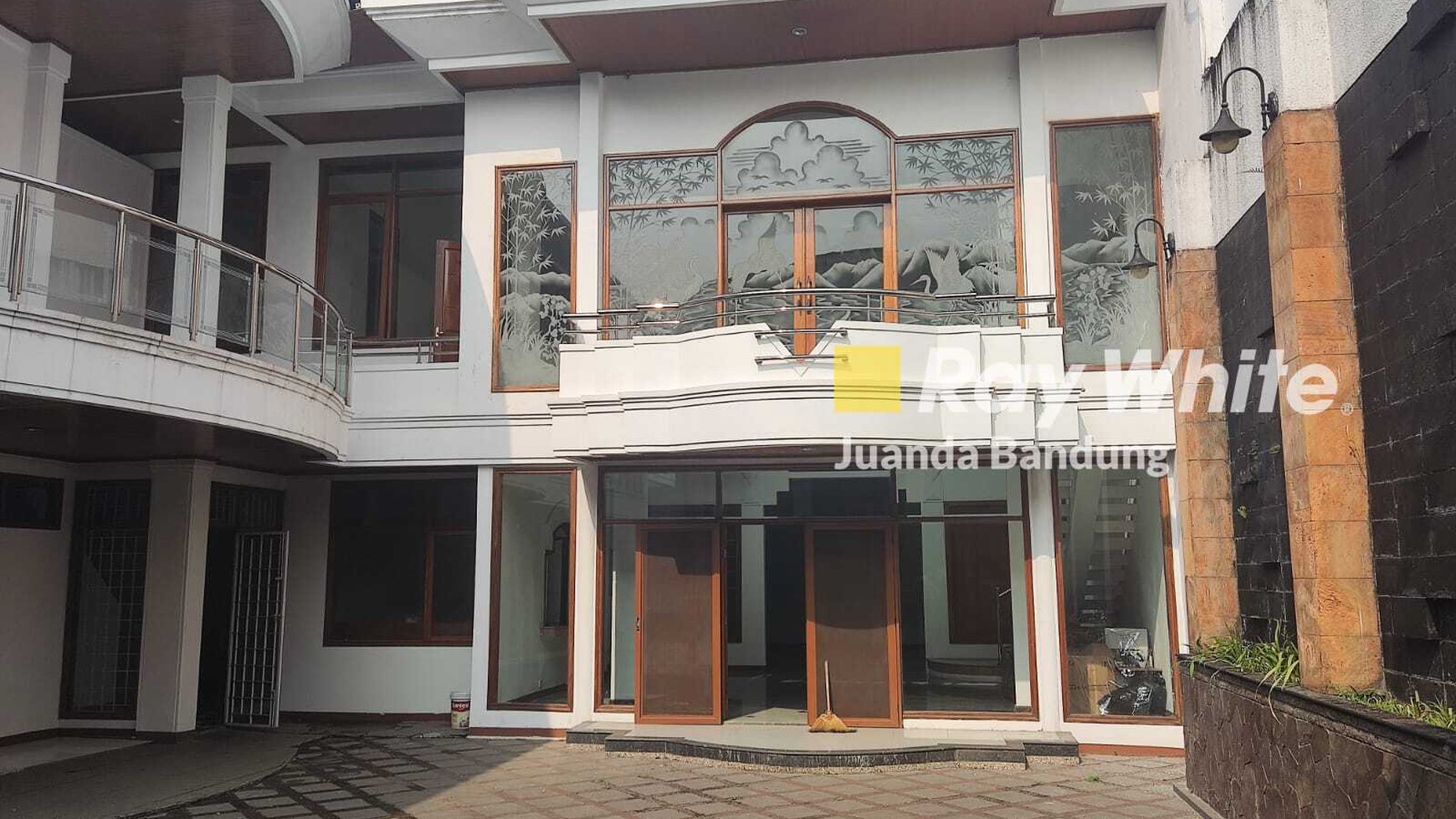 Langka Rumah 2 Lantai Holis Regency, Sumber Sari Bandung, Bagus!