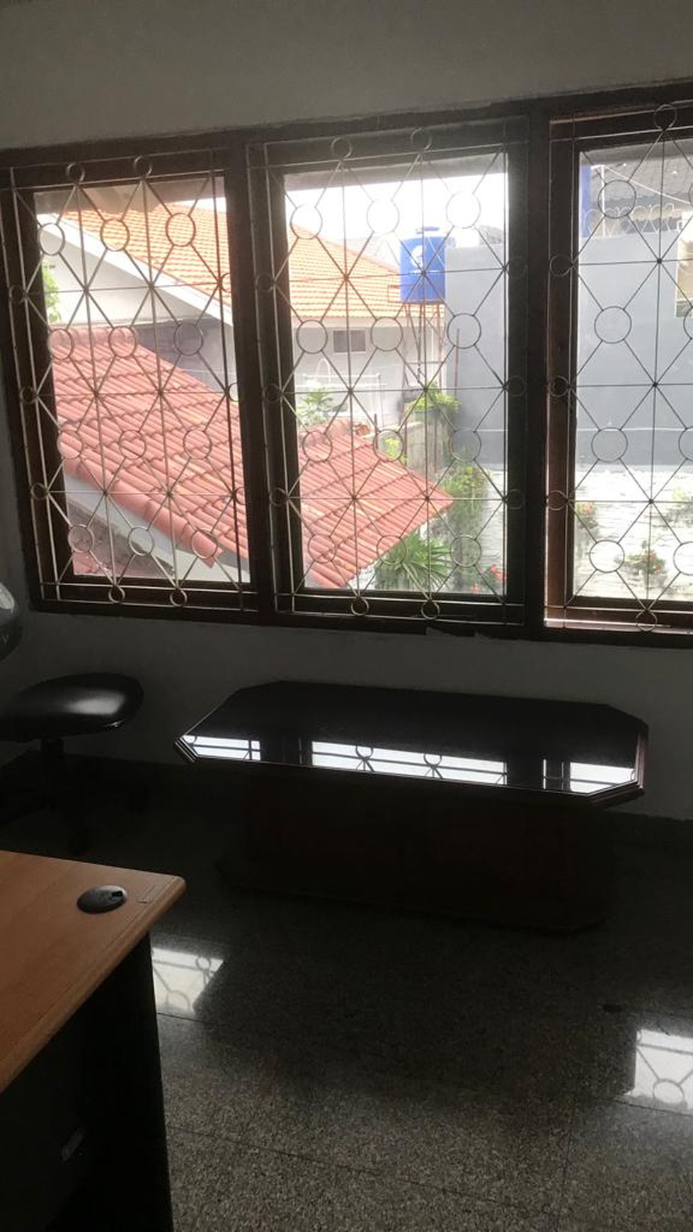 Rumah 2 lantai, siap huni di Radio Dalam