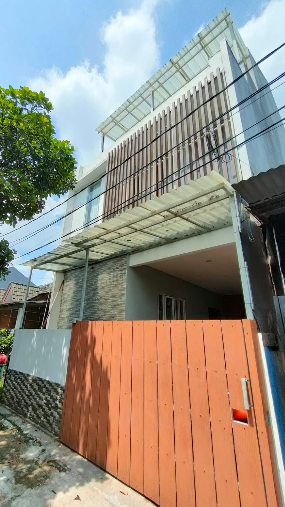 Hot Sale. Rumah Bagus Nusa Loka, BSD