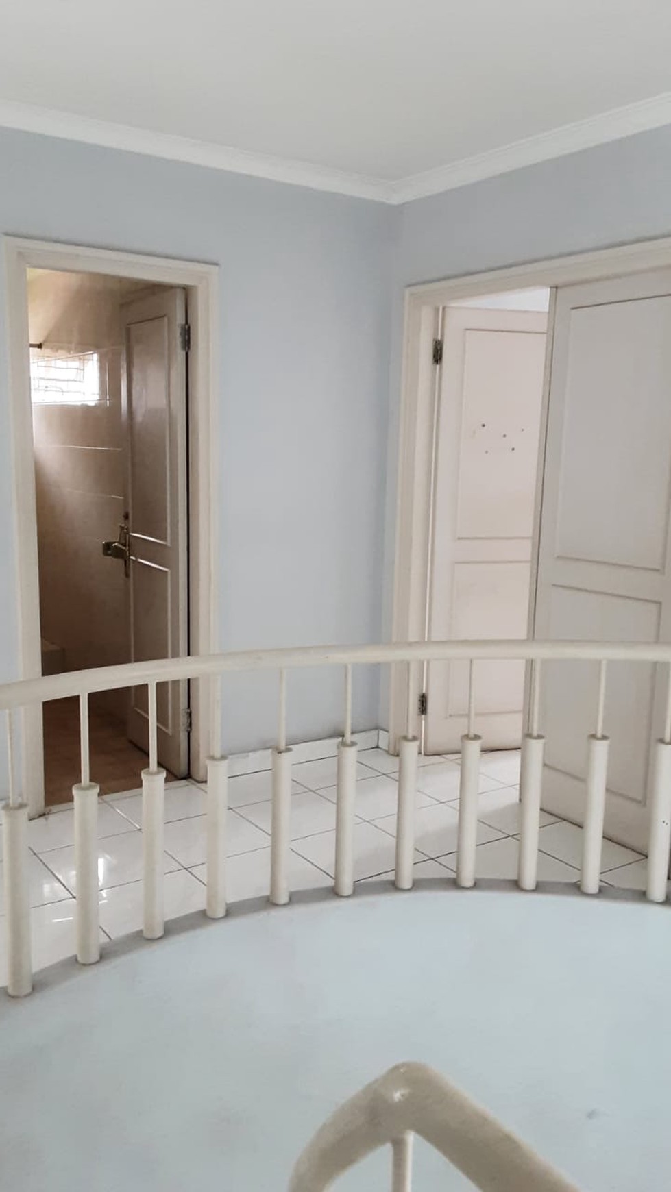 Rumah 2 Lantai Semi Furnish di Cluster Menteng Lippo Cikarang 