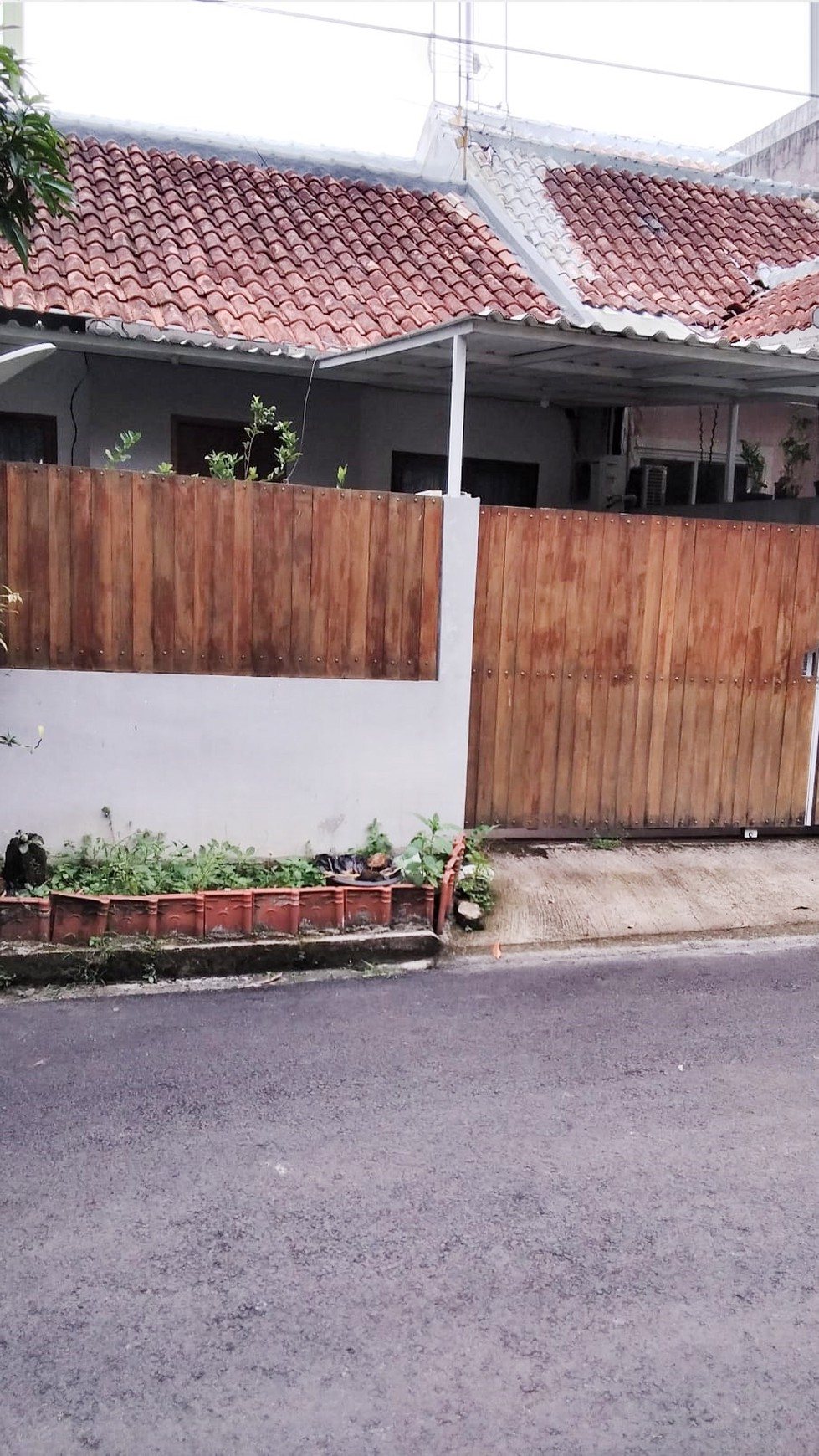 Dijual SEGERA Rumah Bagus Siap Huni di Jl. Tampak Siring Raya, Sentul City, Bogor