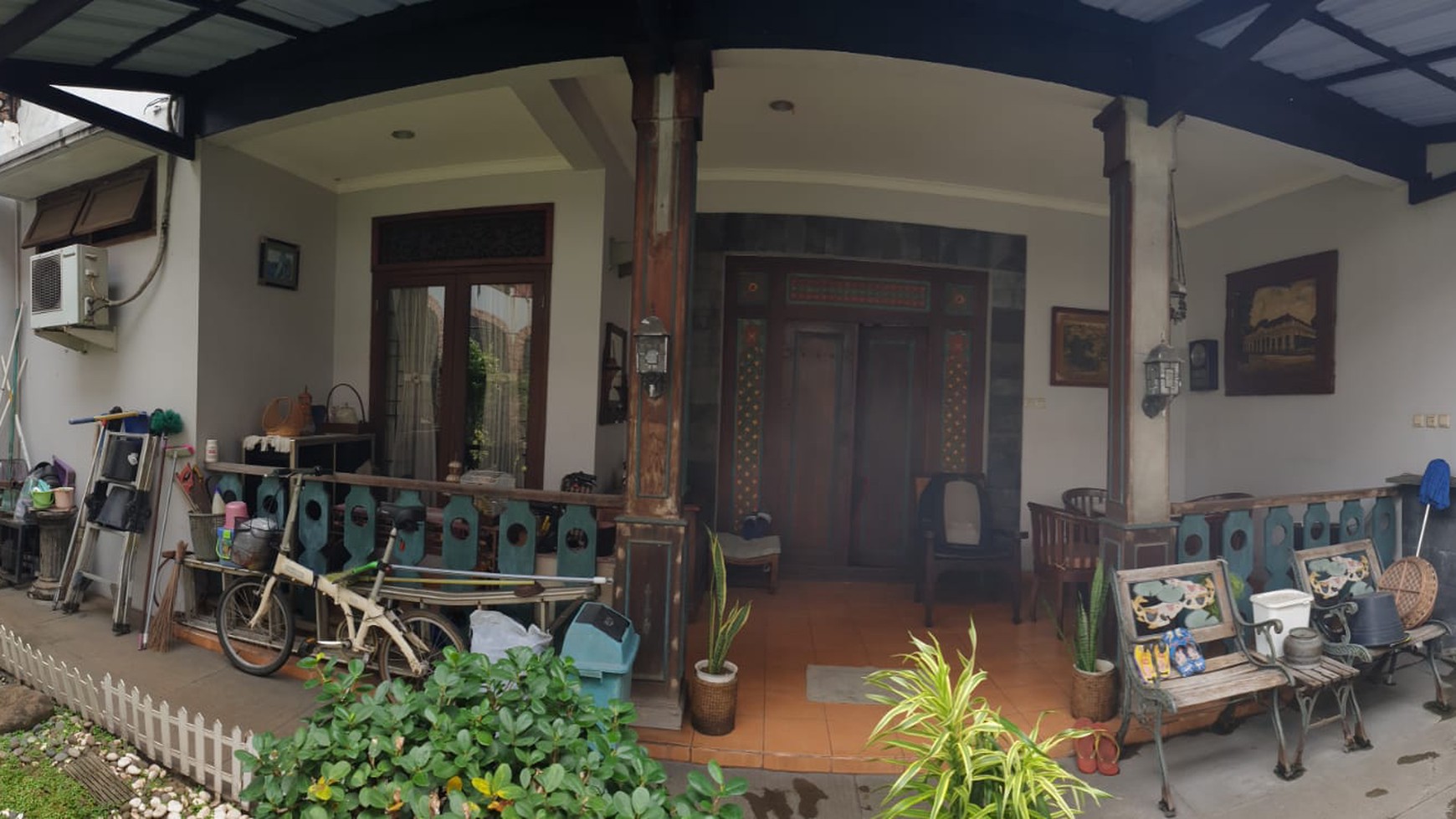 Rumah Bagus dan Terawat di Sukabumi Selatan, Kebon Jeruk