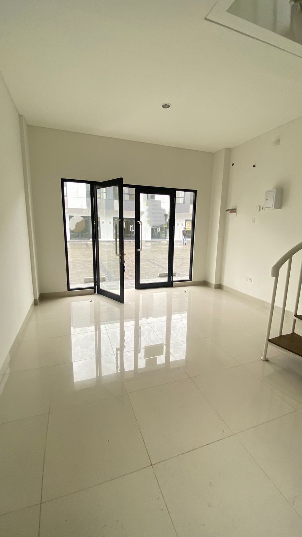 Termurah. Ruko 2 Lantai Golden Madrid X, BSD