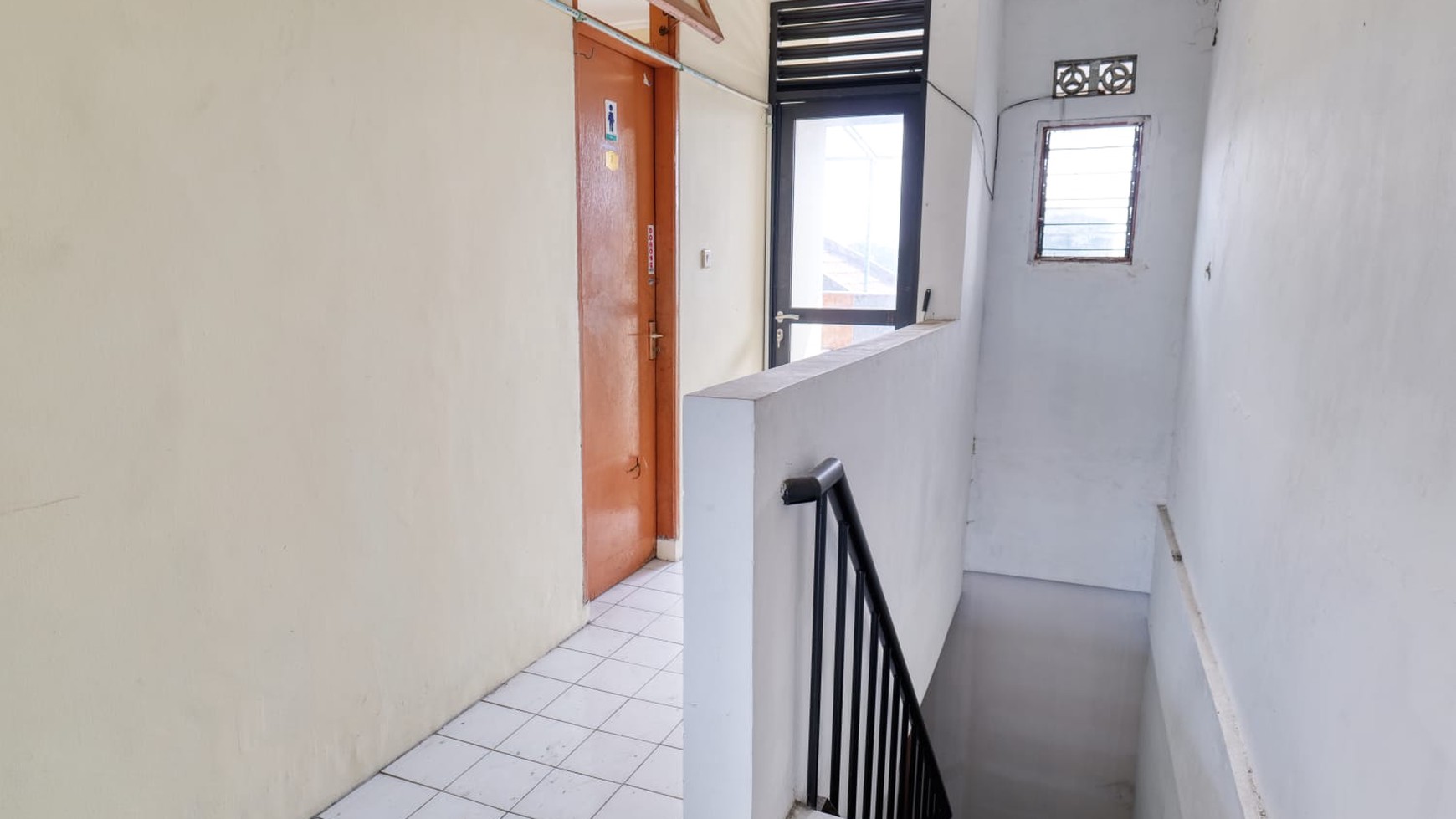 Ruko 4lantai Diarea Lebak Bulus Cocok Untuk Perkantoran&Bisnis