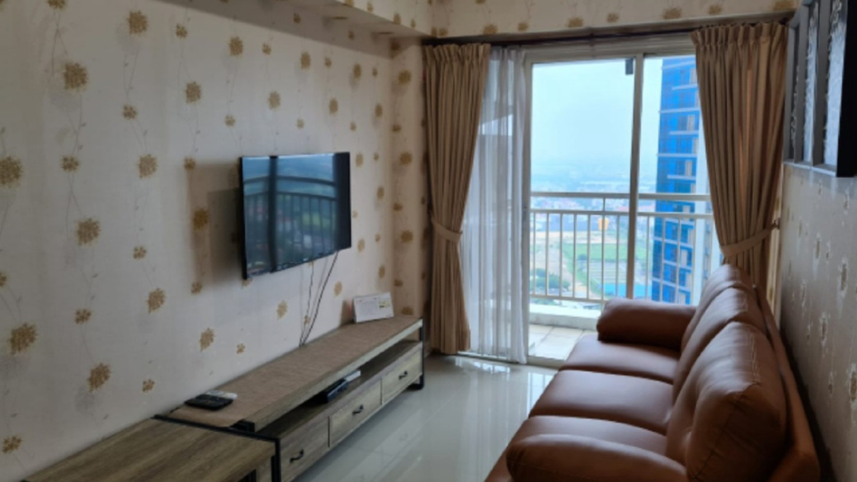 Apartemen Orchard Mansion 2 Bedroom FULL FURNISHED Lantai 30 , Akses Pakuwon Mall - TerMURAH Cantik Siap Huni