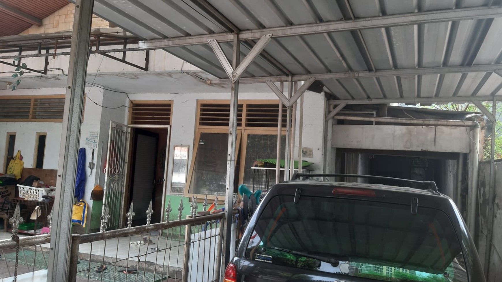  TANAH  BONUS RUMAH, DI  KEBON  KACANG JL BESAR BISA MASUK  DUA MOBIL, BELAKANG PAS PLAZA INDONESIA BAGUS BANGET BUAT KOS KOSAN