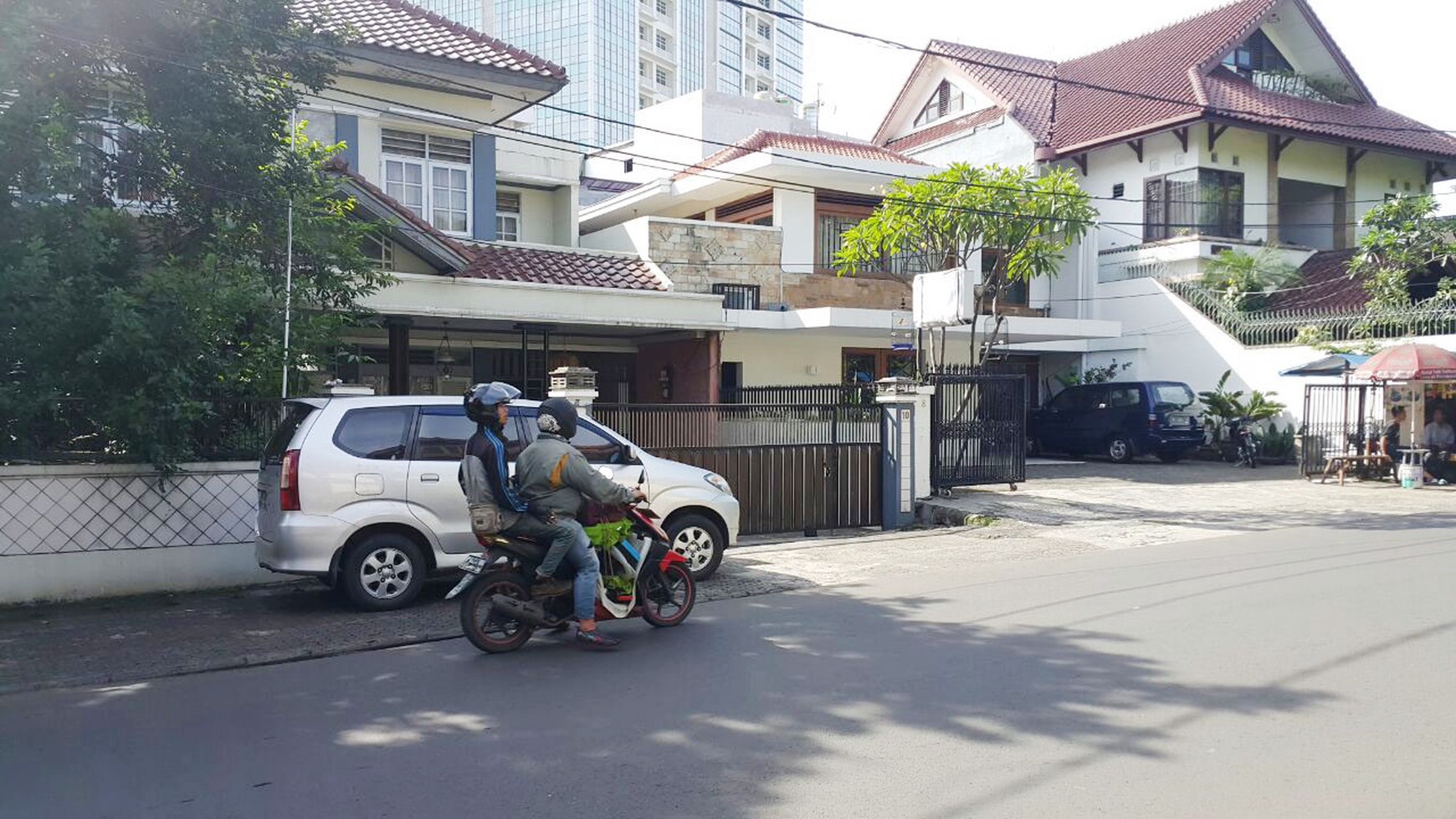 Dijual SEGERA Rumah lokasi strategis, bagus, nyaman dan aman daerah Jakarta Selatan, DKI Jakarta