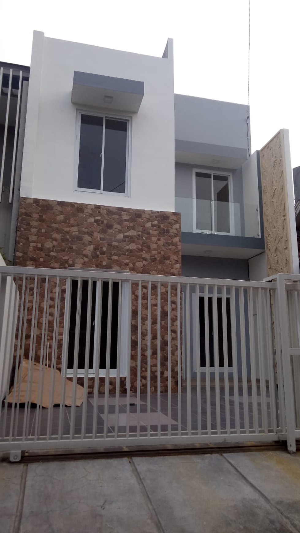 Dijual Rumah Bagus Di Graha Raya Bintaro, Bintaro Jaya.