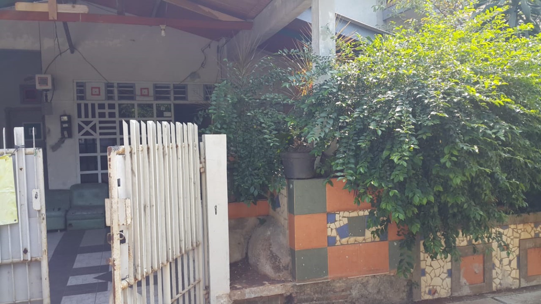 Dijual Rumah Bagus Di Komp Jurang Mangu Permai, Tangerang Selatan