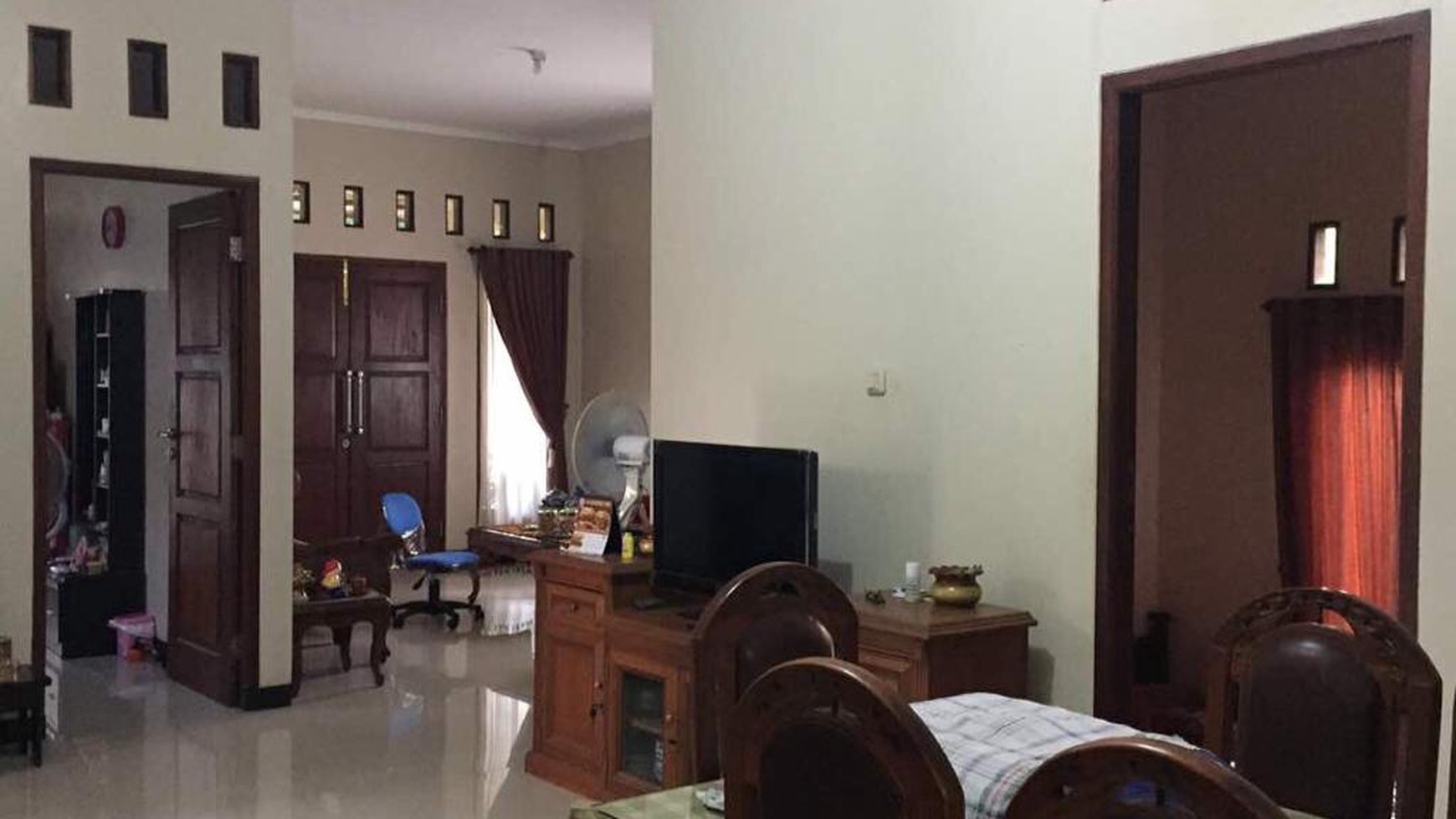 Di jual rumah satu lantai dengan luas tanah 780m2 di Pondok Ranggon Jakarta Timur