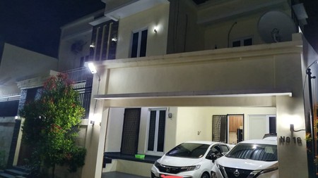 Rumah 4 Kamar Perum Grand Ambarukmo Yogyakarta 