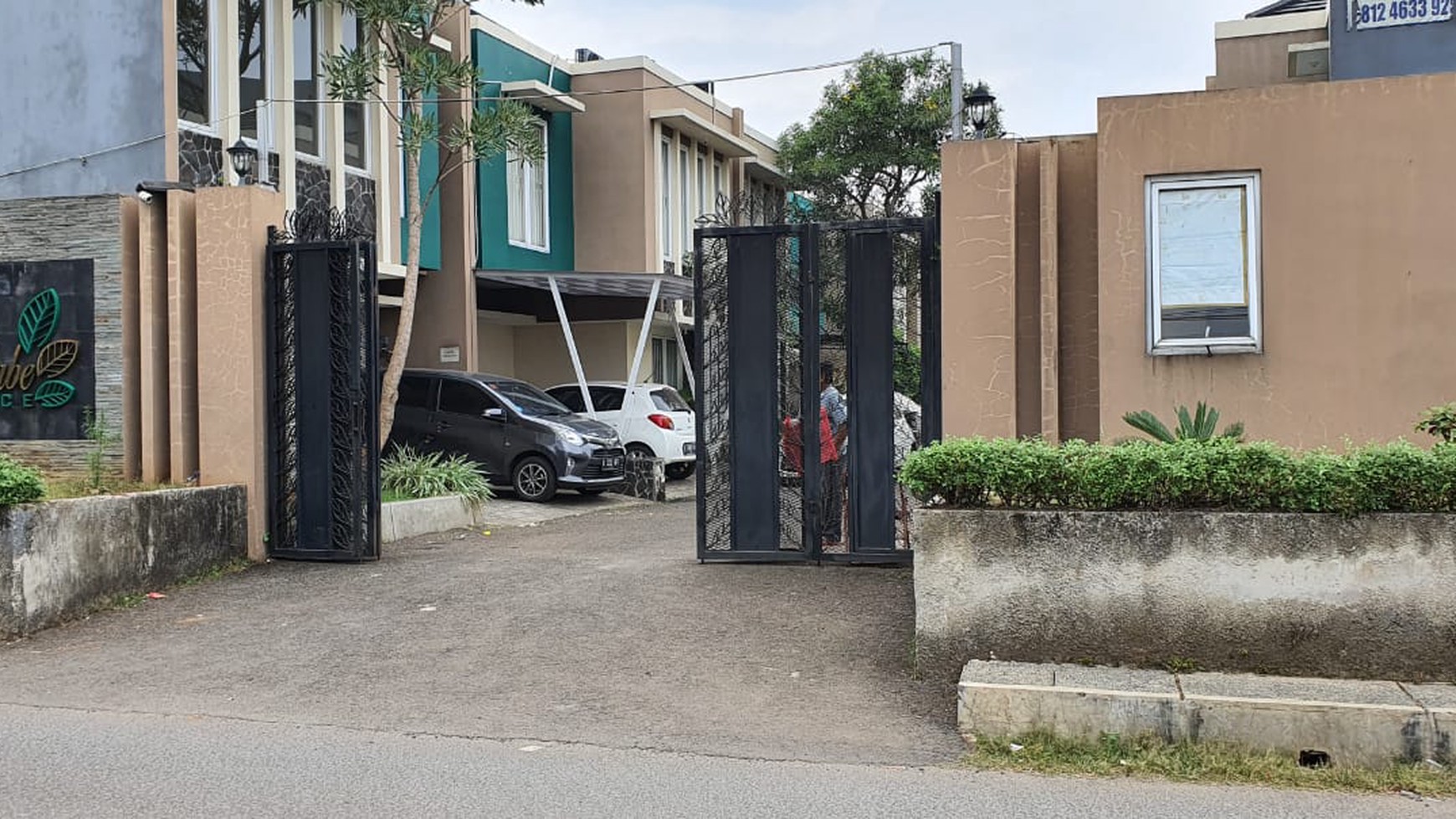 Rumah bagus Di One Cabe Residence, Pondok Cabe Tangerang Selatan