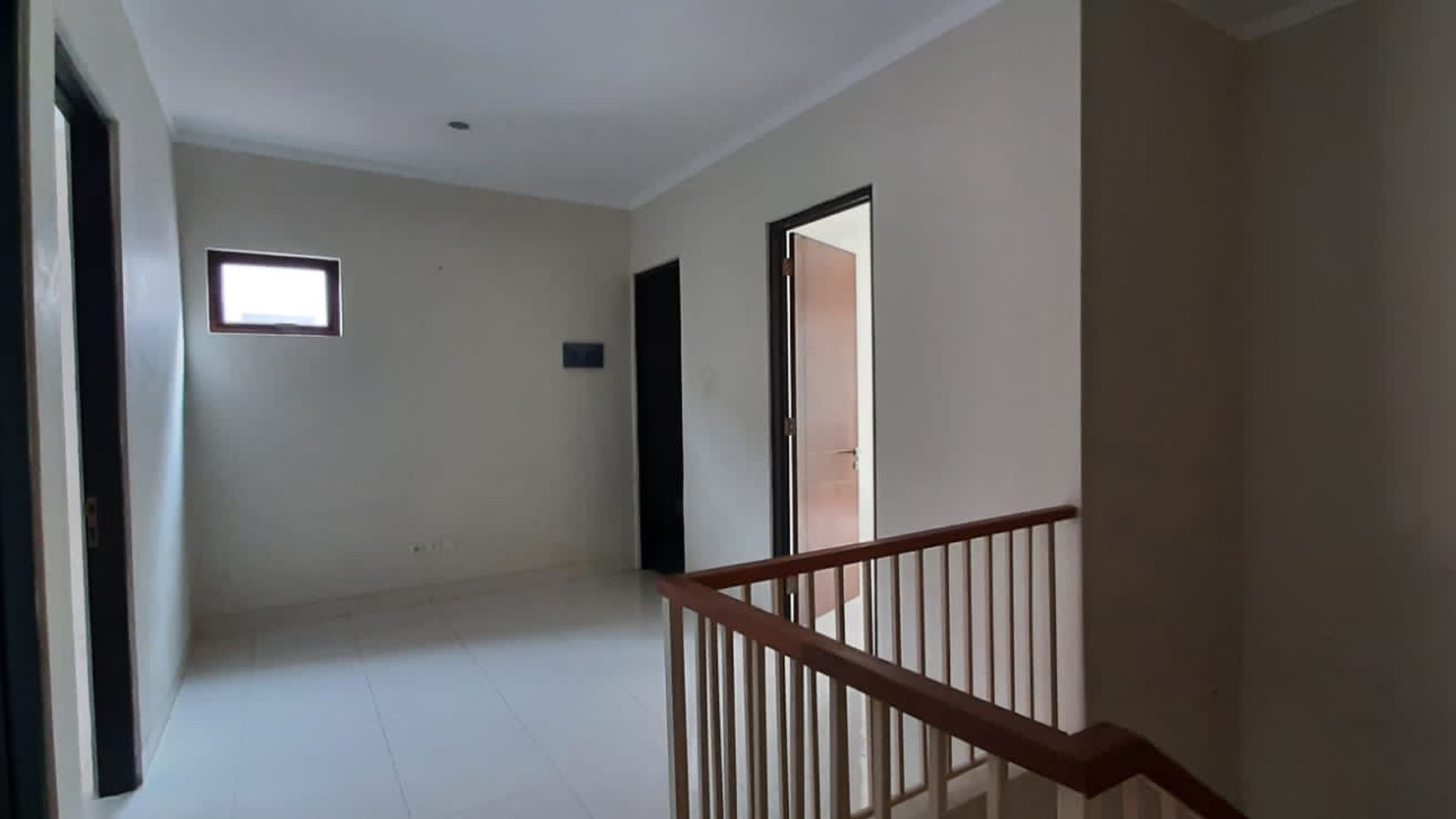 Rumah Bagus Di Discovery Conserva, Bintaro Jaya Sektor 9