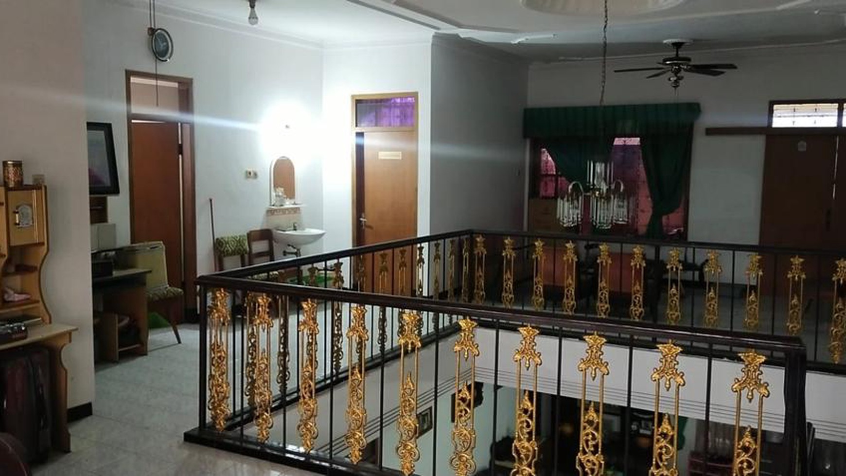 Rumah Mewah 2 Lantai, Belakang RS dr. Soepraoen