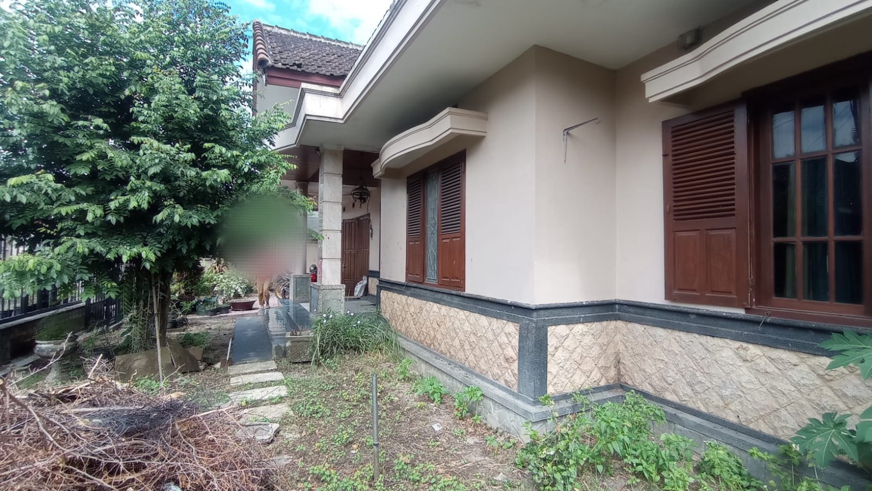 Rumah Mewah Harga Tanah, Luas & Butuh Renovasi, Borobudur Agung