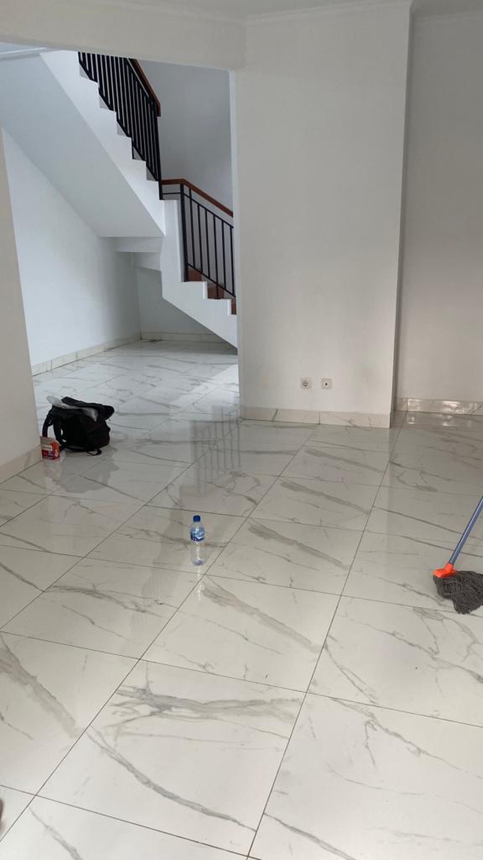 Rumah Siap Huni dan Sudah Full Renovasi @Kucica, Bintaro