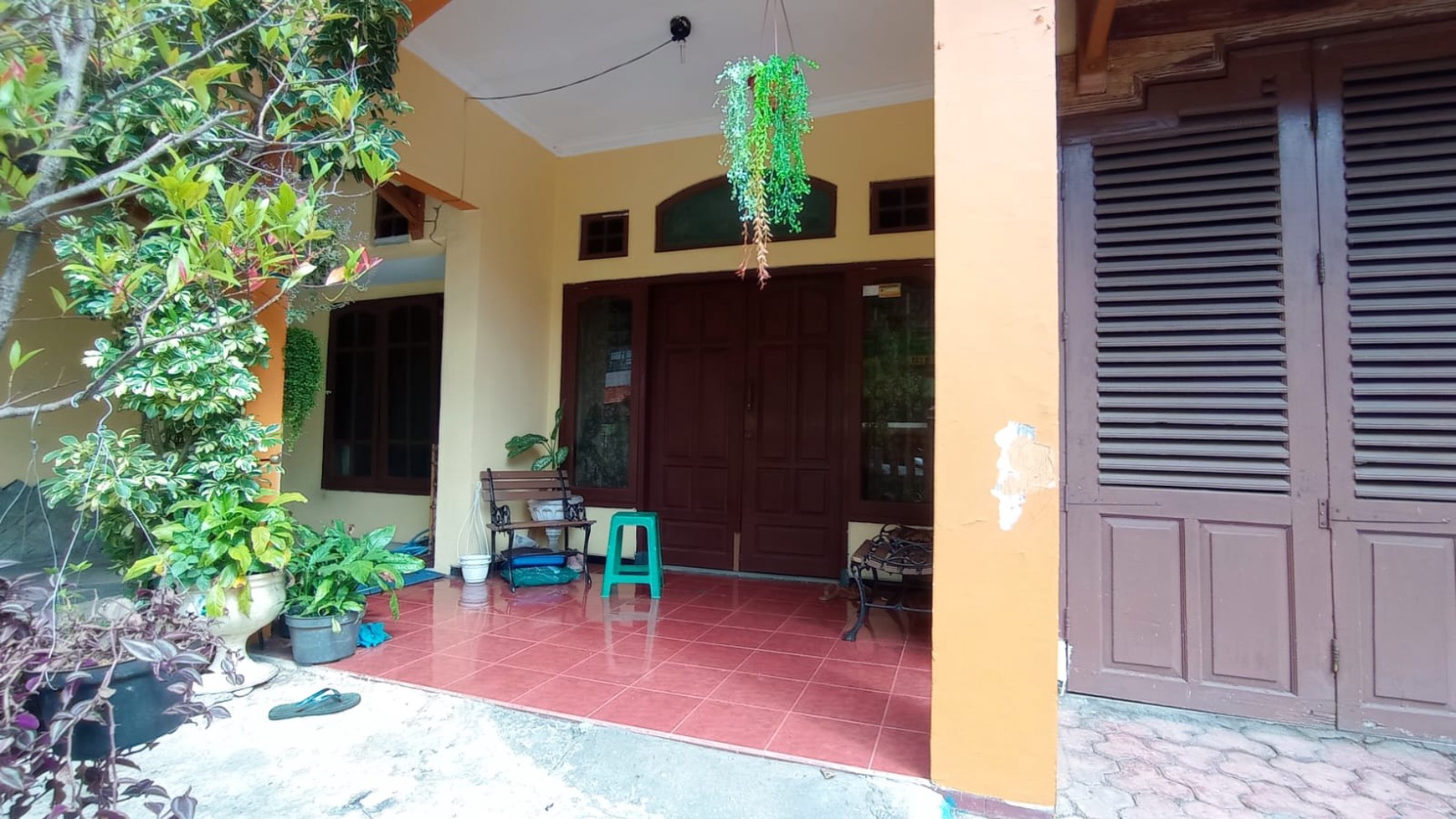 Rumah 2 Lantai, Terawat & Siap Huni, Raya Sudimoro