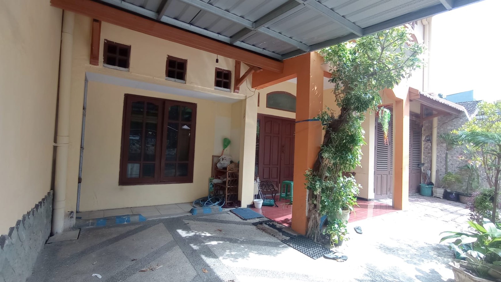 Rumah 2 Lantai, Terawat & Siap Huni, Raya Sudimoro