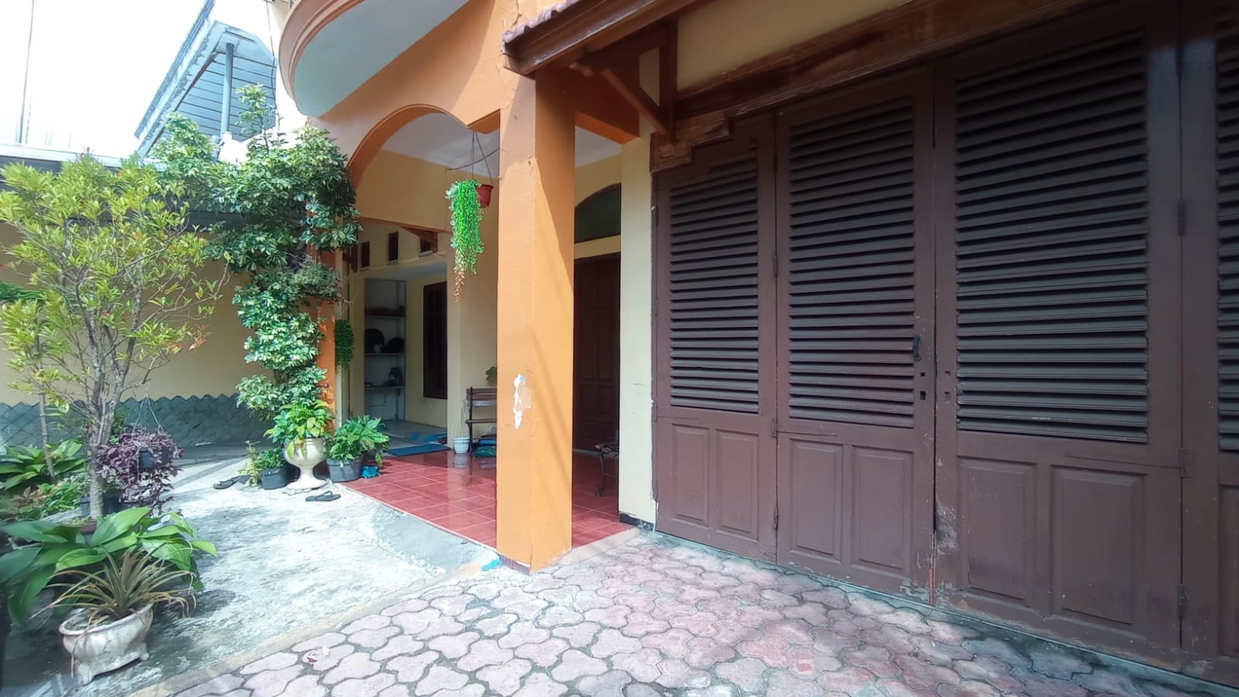 Rumah 2 Lantai, Terawat & Siap Huni, Raya Sudimoro