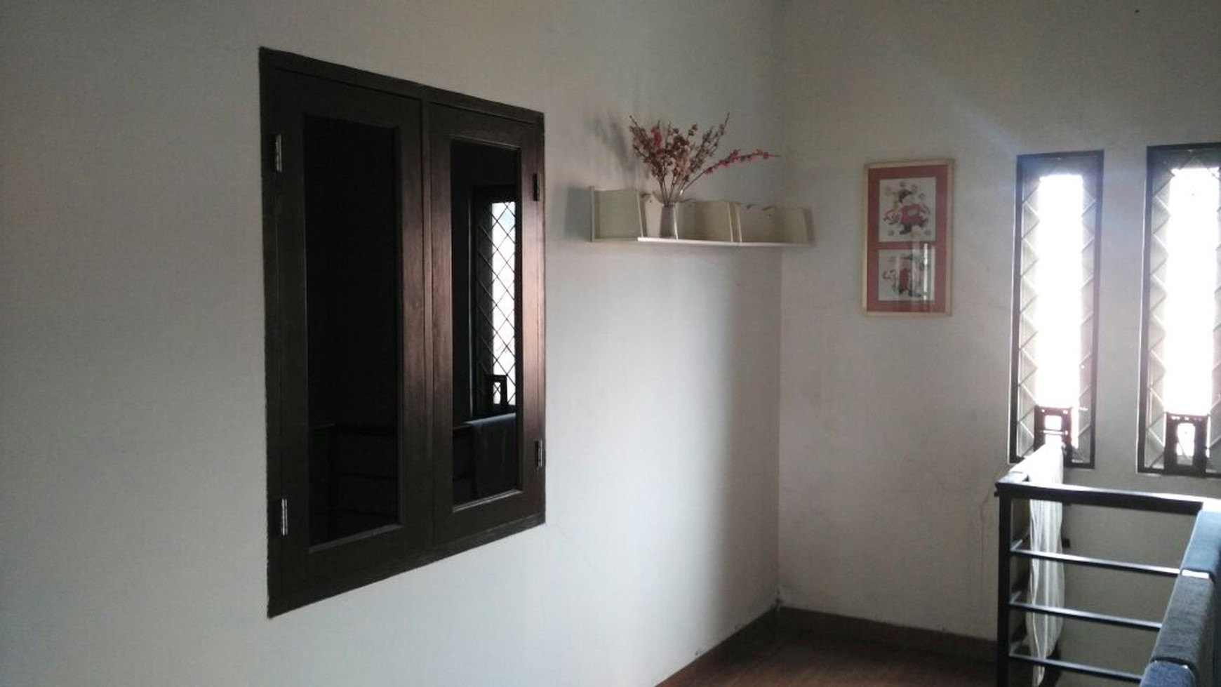 Rumah Puri Beta dekat dg stts bus TransJakarta  Cileduk..