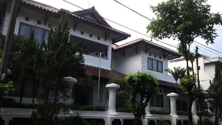 Rumah siap huni di Villa Cibubur