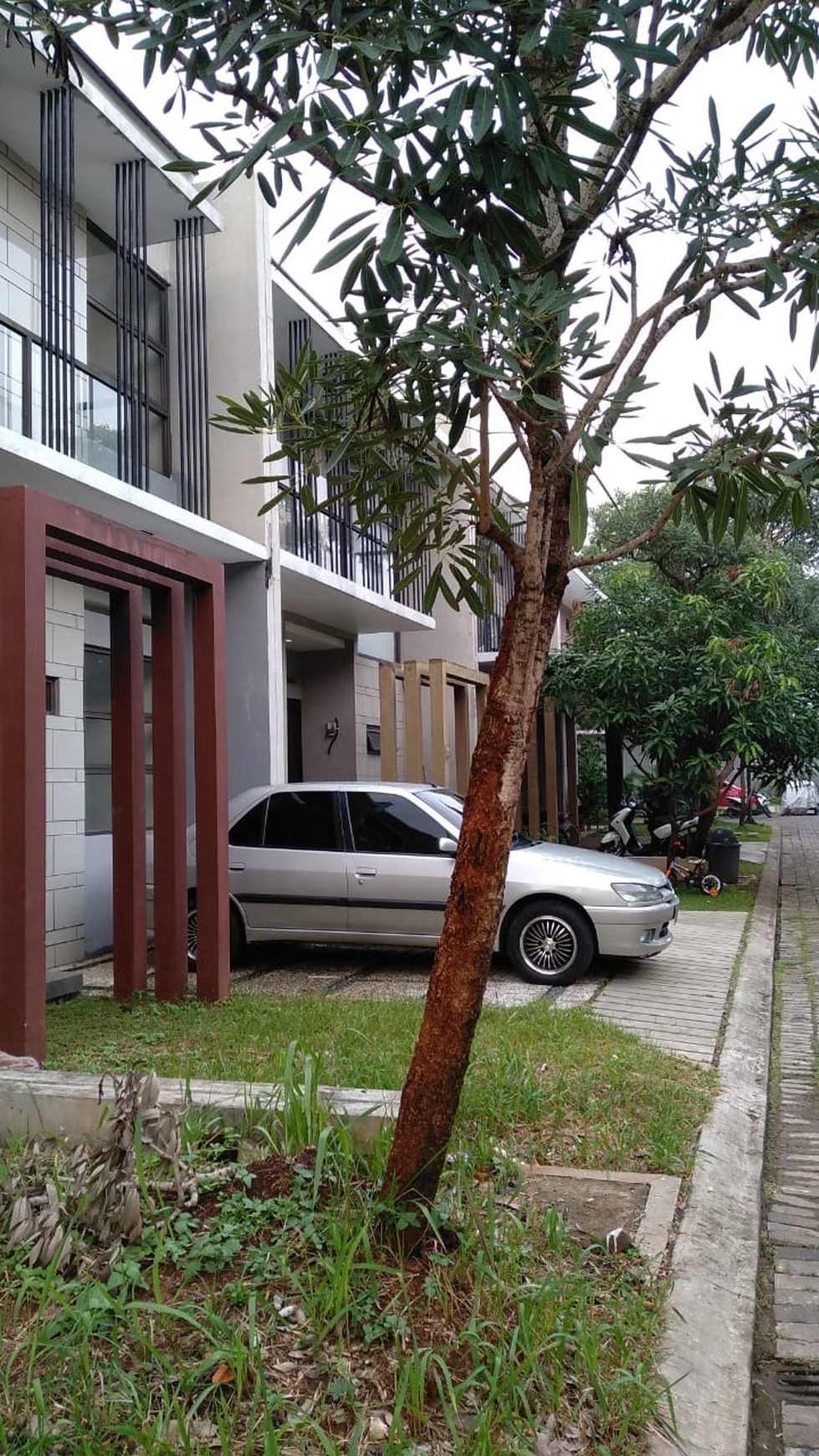 Rumah Nyaman dan Siap huni di kawasan Golden Park, Serpong, Tangerang Selatan