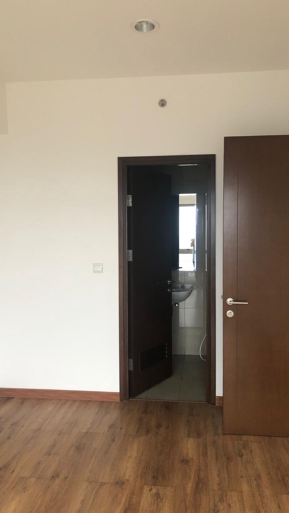 Dijual CEPAT Apartemen Siap Huni di M Town Signature, Serpong, Tangerang Selatan