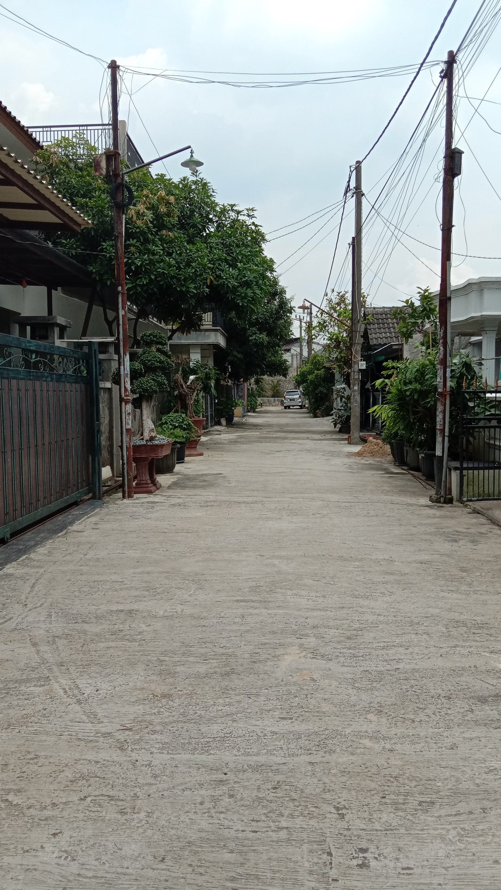 Rumah siap huni di Ciangsana